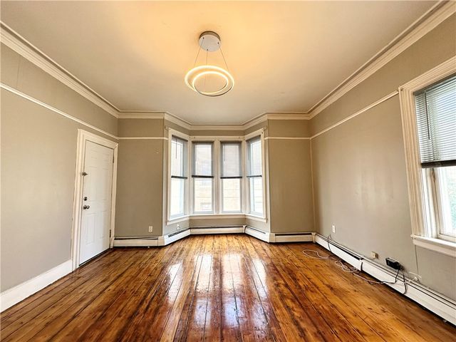 89 America Street, Providence, RI 02903