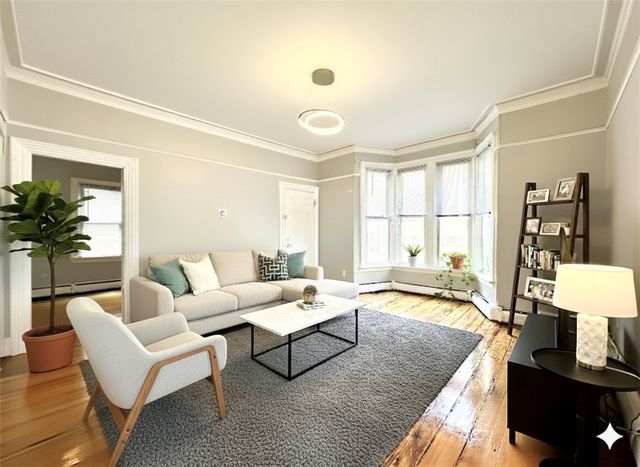 89 America Street, Providence, RI 02903