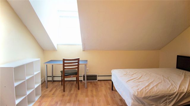 89 America Street, Providence, RI 02903