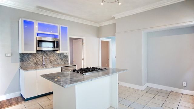 89 America Street, Providence, RI 02903