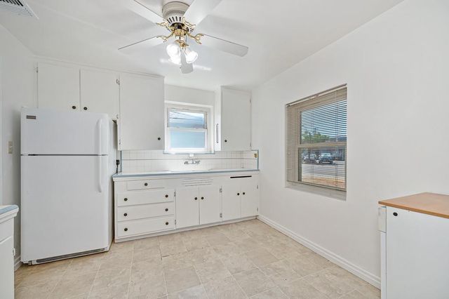 2993 Kroy Way, Sacramento, CA 95817