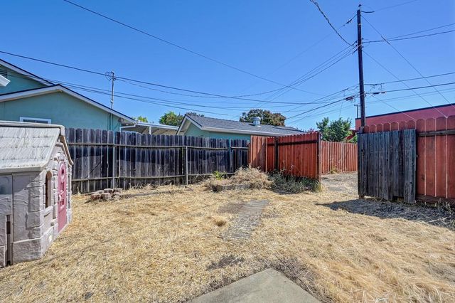 2993 Kroy Way, Sacramento, CA 95817