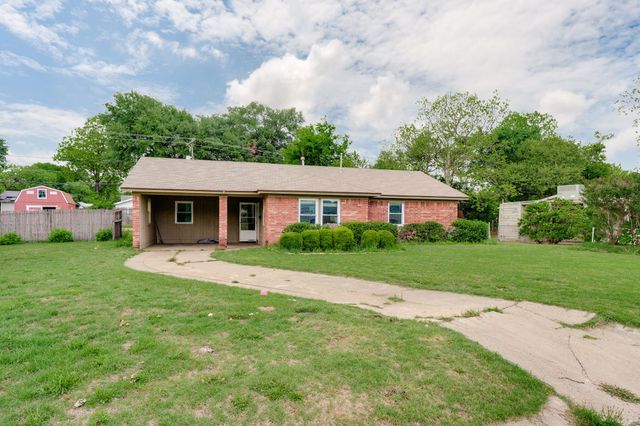 5316 Cahill Oval Street, River Oaks, TX 76114