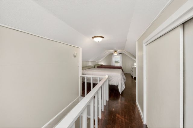 4008 67th Street, Urbandale, IA 50322