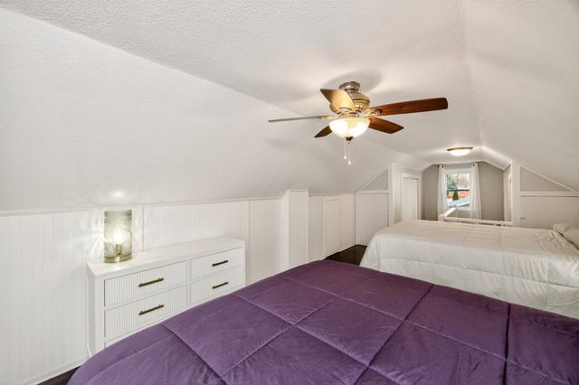 4008 67th Street, Urbandale, IA 50322