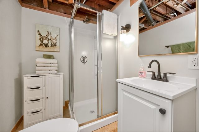 4008 67th Street, Urbandale, IA 50322