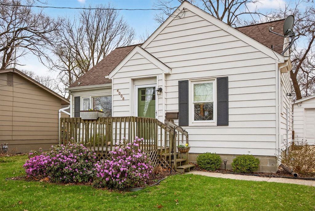 4008 67th Street, Urbandale, IA 50322