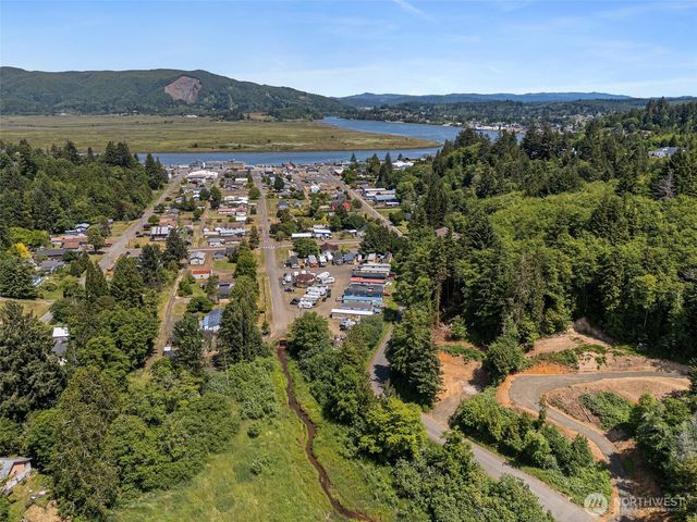 620 Willapa Avenue, South Bend, WA 98596