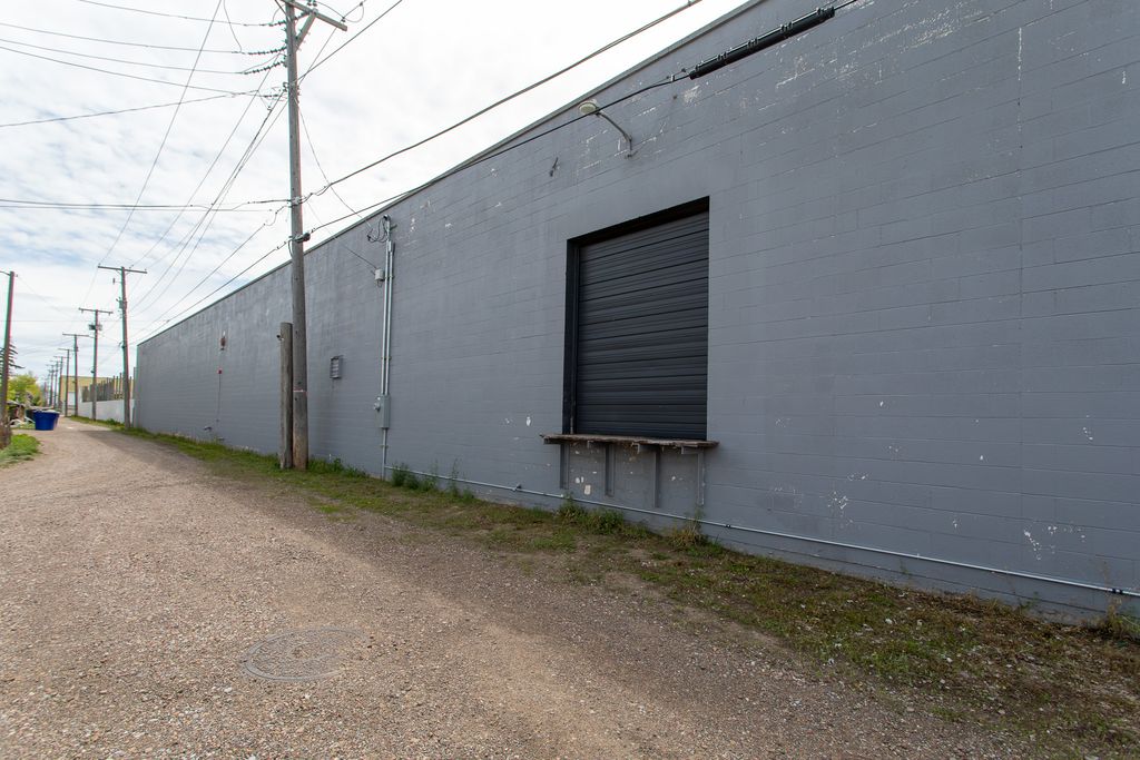 Address unavailable. photo 41