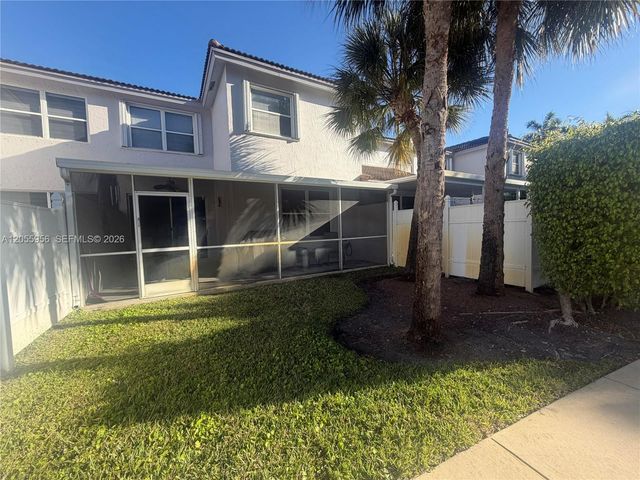 16836 SW 1st Pl, Pembroke Pines, FL 33027