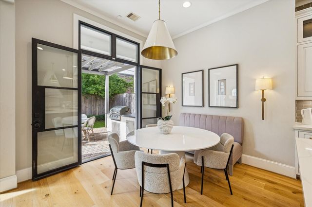 6414 Mercer Street, West University Place, TX 77005