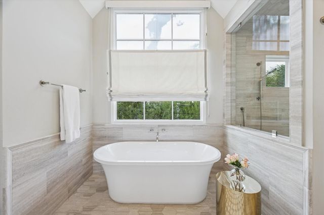 6414 Mercer Street, West University Place, TX 77005