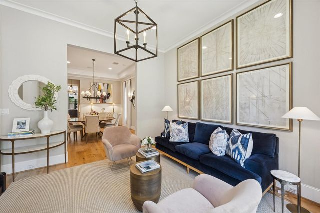 6414 Mercer Street, West University Place, TX 77005