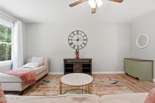 906 Cedar Court, Aberdeen, NC 28315