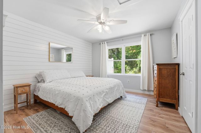 906 Cedar Court, Aberdeen, NC 28315