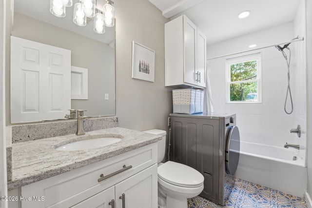 906 Cedar Court, Aberdeen, NC 28315
