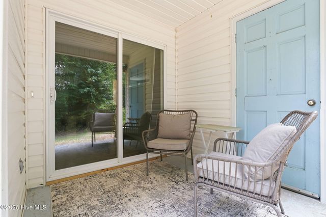 906 Cedar Court, Aberdeen, NC 28315