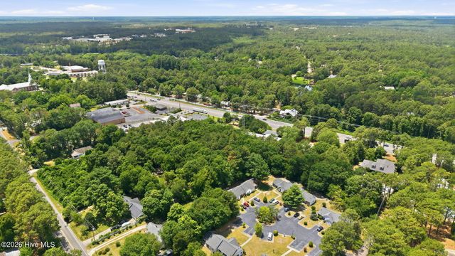 906 Cedar Court, Aberdeen, NC 28315