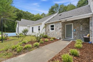 906 Cedar Court, Aberdeen, NC 28315