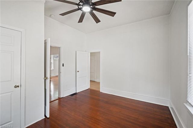 2360 N Patterson Avenue, Winston-salem, NC 27105