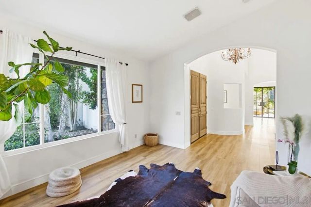 2327 Orchard View Ln, Escondido, CA 92027