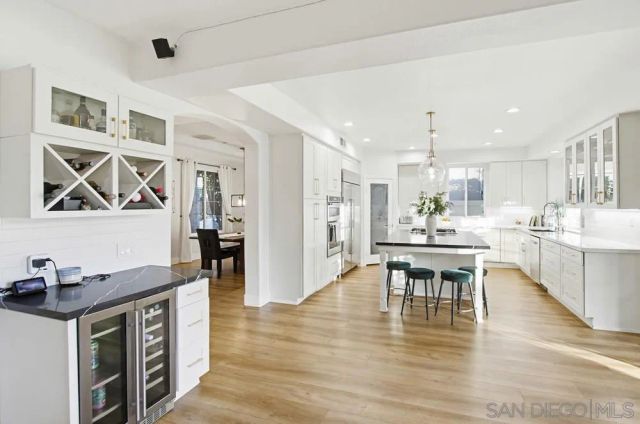 2327 Orchard View Ln, Escondido, CA 92027
