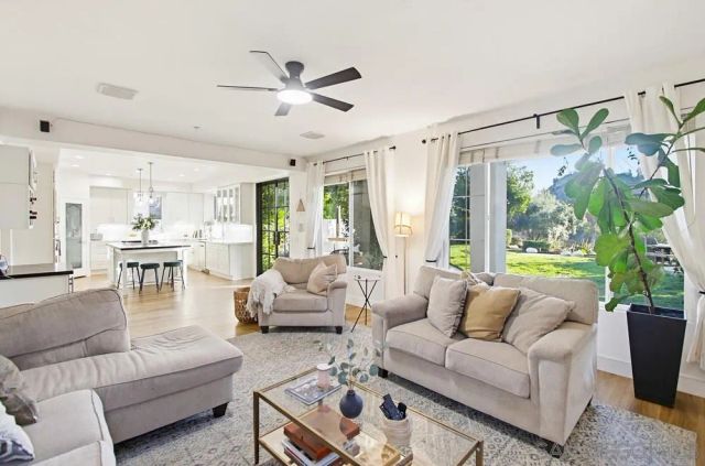 2327 Orchard View Ln, Escondido, CA 92027