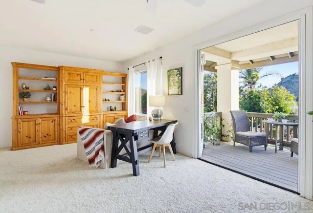 2327 Orchard View Ln, Escondido, CA 92027