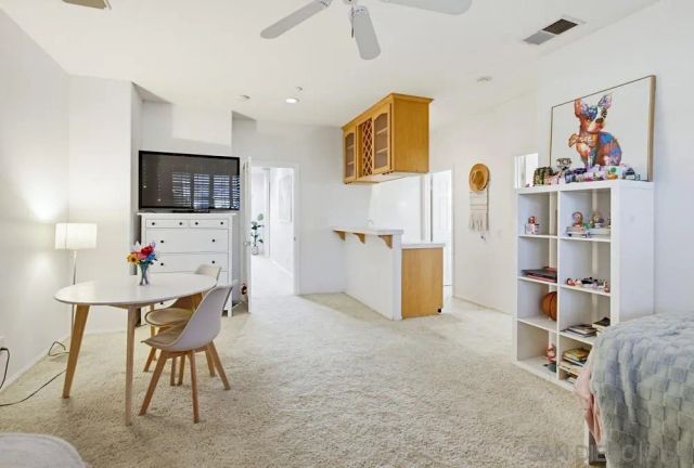 2327 Orchard View Ln, Escondido, CA 92027