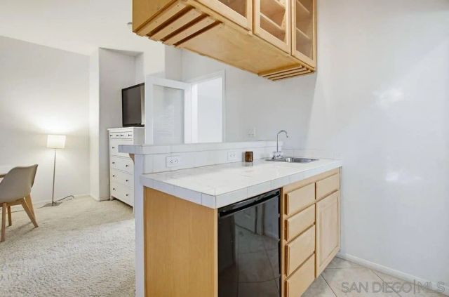 2327 Orchard View Ln, Escondido, CA 92027