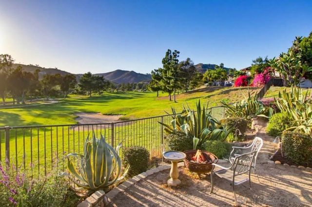 2327 Orchard View Ln, Escondido, CA 92027