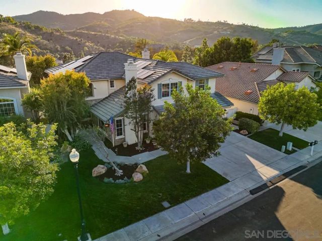 2327 Orchard View Ln, Escondido, CA 92027