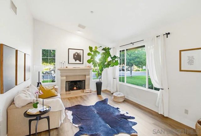 2327 Orchard View Ln, Escondido, CA 92027