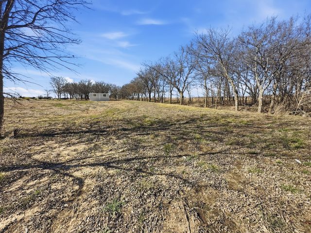 11106 FM 1173, Krum, TX 76249