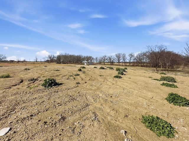 11106 FM 1173, Krum, TX 76249