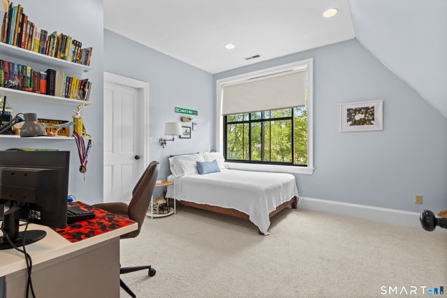99 Garnet Park Road, Madison, CT 06443