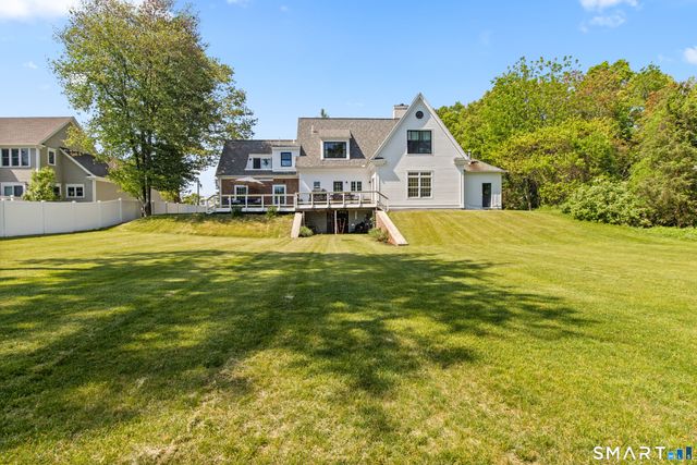 99 Garnet Park Road, Madison, CT 06443