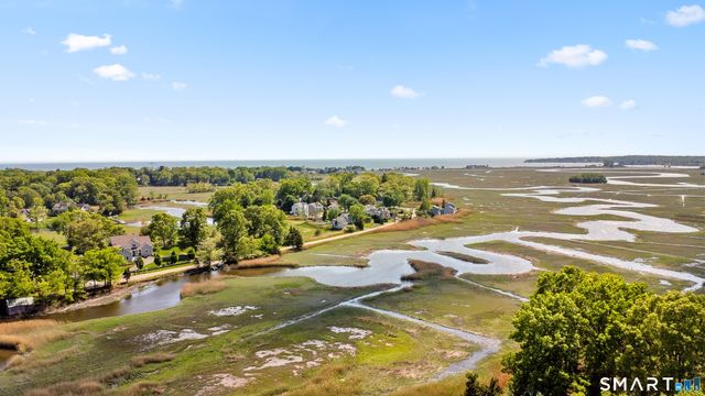 99 Garnet Park Road, Madison, CT 06443