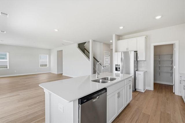 1545 Erindale Drive, Wellford, SC 29385