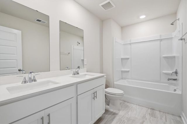 1545 Erindale Drive, Wellford, SC 29385