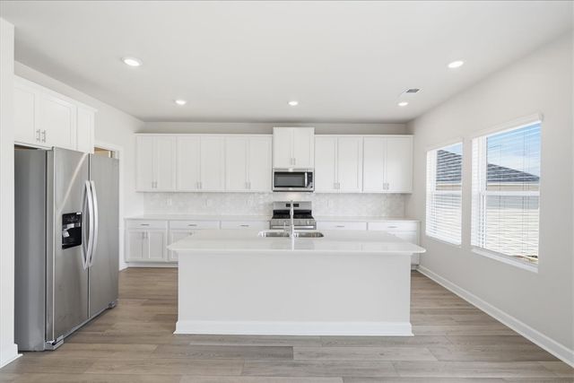 1545 Erindale Drive, Wellford, SC 29385