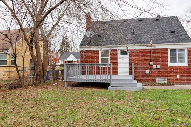 1338 HELEN Street, Inkster, MI 48141