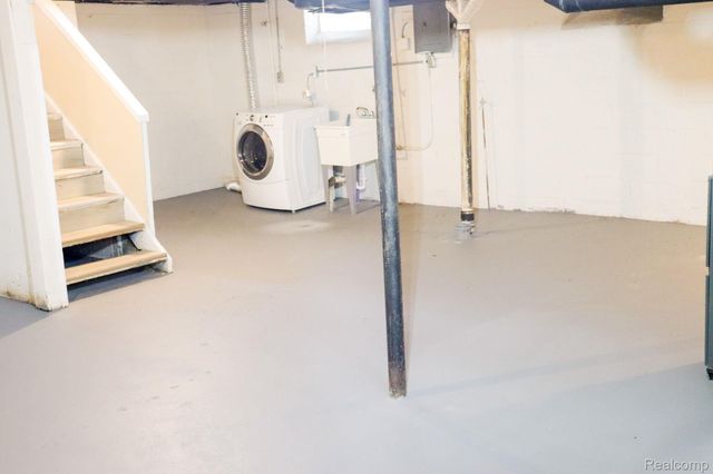 1338 HELEN Street, Inkster, MI 48141