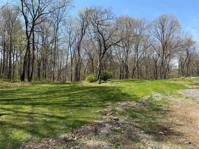 450 Haviland Drive, Patterson, NY 12563