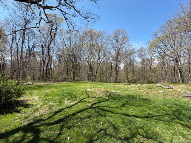 450 Haviland Drive, Patterson, NY 12563