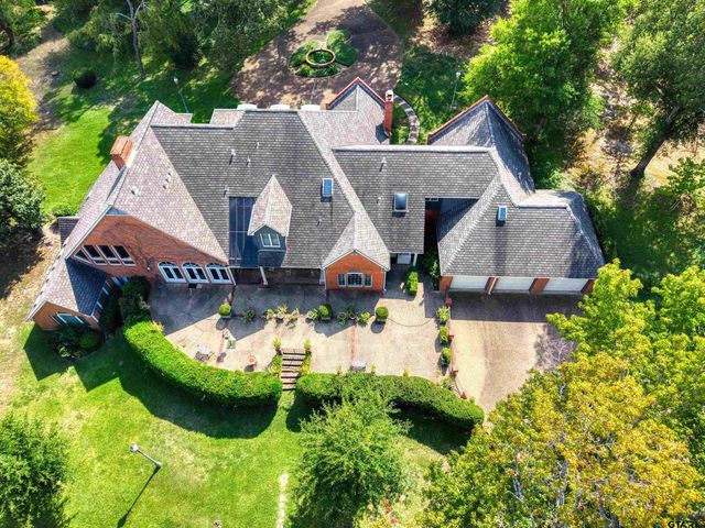 1700 Clubview Drive, Tyler, TX 75701