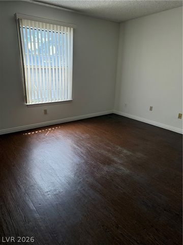 3823 South Maryland Parkway T5, Las Vegas, NV 89119