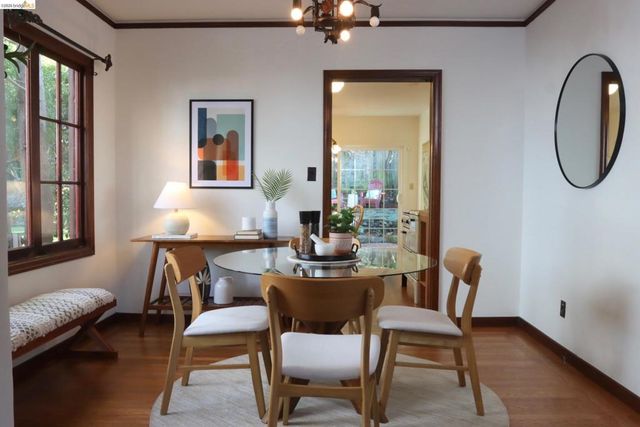 385 385 Vermont Ave, Berkeley, CA 94707