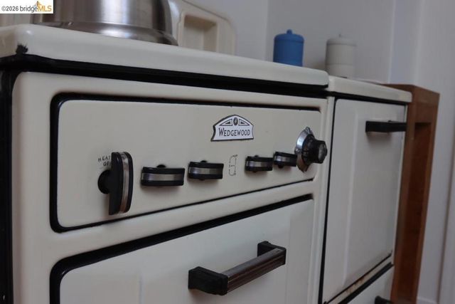 385 385 Vermont Ave, Berkeley, CA 94707