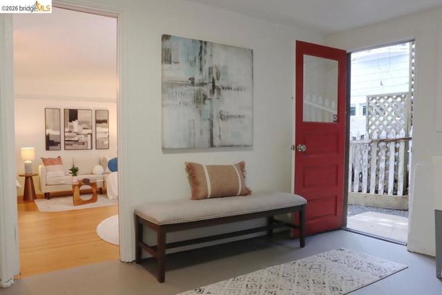 385 385 Vermont Ave, Berkeley, CA 94707